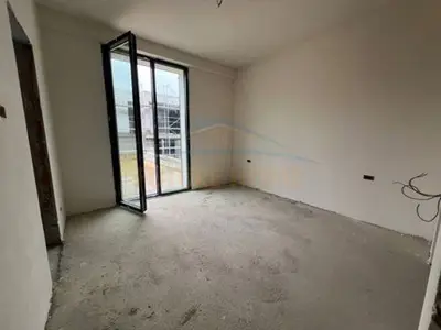 Apartament 2+1 në shitje në TEG, Tiranë, 141 m². Foto 2 nga 12