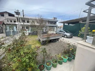 Villa for sale in Rruga e Rrashbullit, Durrës, 437 m². Photo 6 of 10