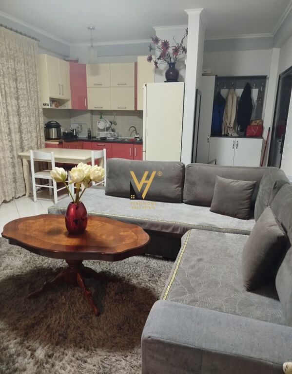Apartment 1+1 for sale in Kodra e Diellit, Tirana, 60 m². Photo 2 of 3