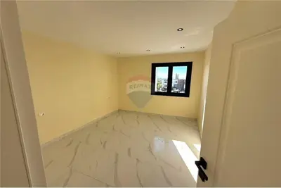 Apartament 1+1 në shitje në Novosel, Vlorë, 60 m². Foto 8 nga 11