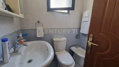House 2+1 for rent in Spitali Ushtarak, Tirana, 103 m². Photo 7 of 9