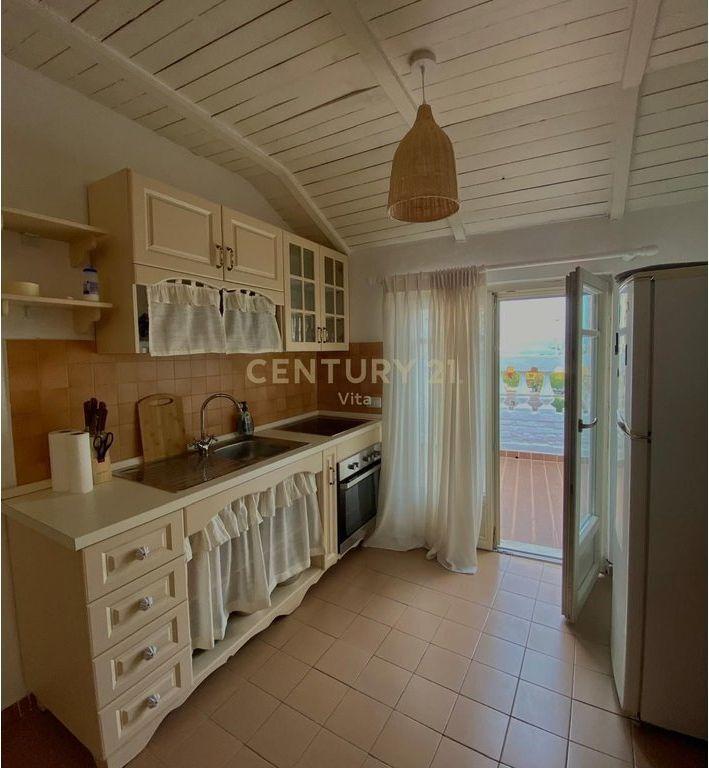 Dupleks në shitje në Rruga Egnatia, Durrës, 183 m². Foto 3 nga 12