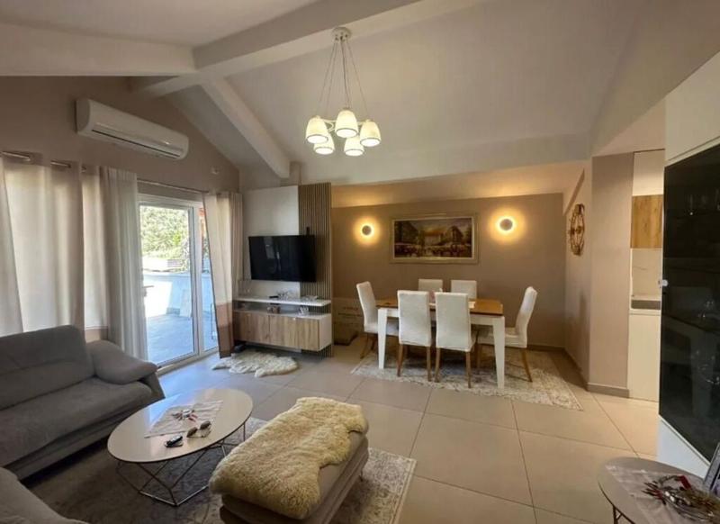 Appartamento 2+1 in affitto a Xhamlliku, Tirana, 120 m²