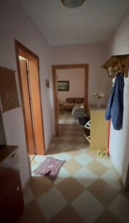 Apartament 2+1 në shitje në Materniteti i Ri, Tiranë, 68 m². Foto 2 nga 3