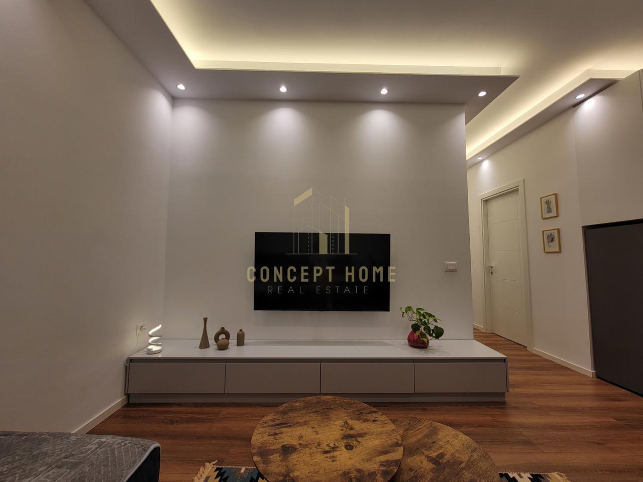 Apartment 1+1 for rent in Blloku i Ambasadave, Tirana, 60 m². Photo 2 of 3