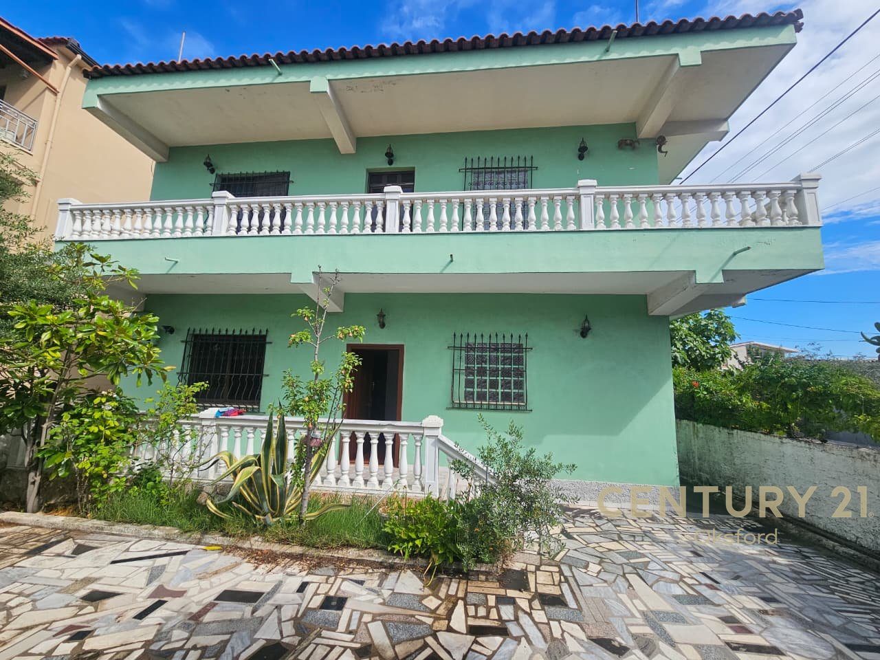 Vilë në shitje në Lagja nr.17, Durrës, 368 m². Foto 1 nga 12