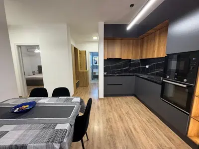 Apartament 2+1 me qera në Vollga, Durrës, 100 m². Foto 2 nga 8