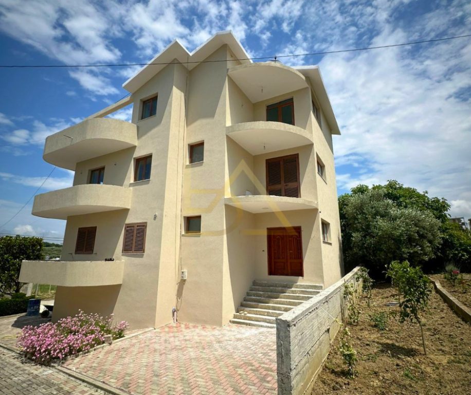 Vilë në shitje në Shkallnur, Durrës, 580 m². Foto 1 nga 3