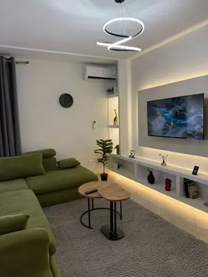 Apartament 1+1 me qera në Liqeni i Thatë, Tiranë, 70 m². Foto 5 nga 9
