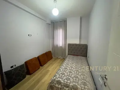 Apartament 3+1 në shitje në Xhamia e Selitës, Tiranë, 95 m². Foto 4 nga 5