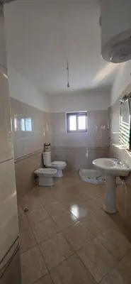 Vilë në shitje në Shijak, Durrës, 2 000 m². Foto 6 nga 12
