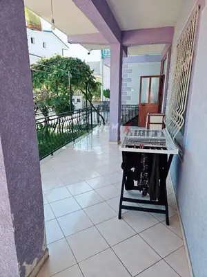 Apartament 1+1 me qera në Rruga Sulejman Pitarka, Durrës, 70 m². Foto 12 nga 12