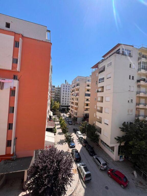 Apartament 2+1 në shitje në Rruga Dervish Ali Dukati, Vlorë, 90 m². Foto 8 nga 8