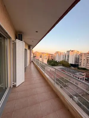 Apartament 2+1 në shitje në Rruga Idriz Alidhima, Sarandë, 109 m². Foto 4 nga 7