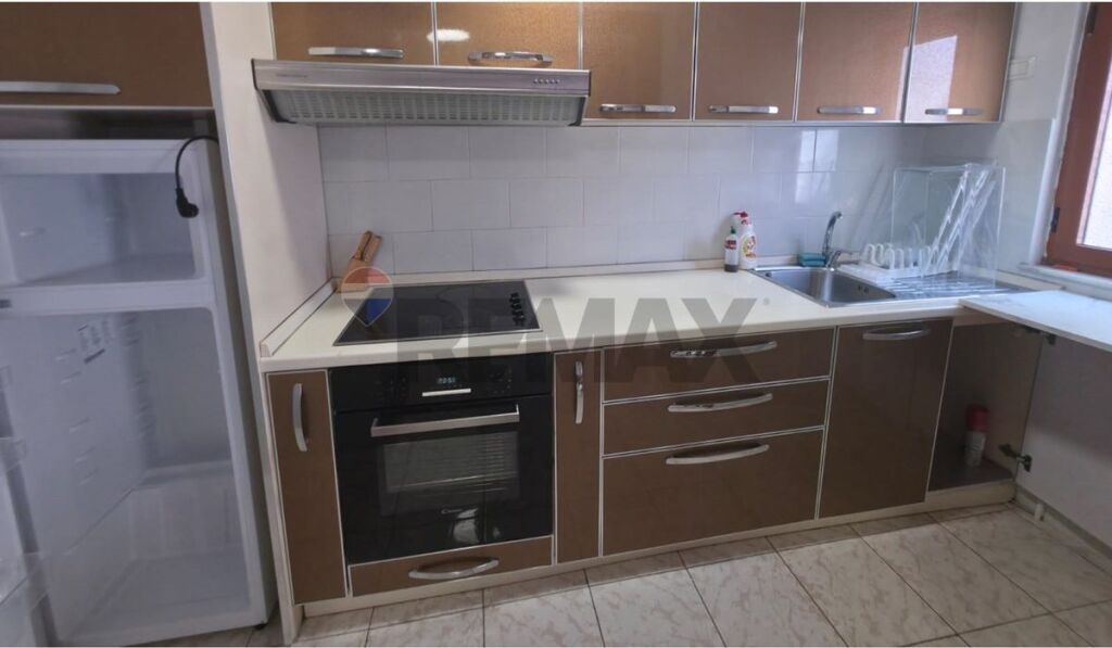 Apartment for rent in Rruga Fortuzi, Tirana, 79 m². Photo 2 of 3