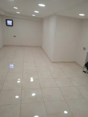 Ambient biznesi me qera në Rruga e Durrësit, Tiranë, 30 m². Foto 3 nga 4