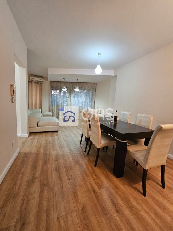 Appartamento 2+1 in vendita a Rruga Mine Peza, Tirana, 98 m²