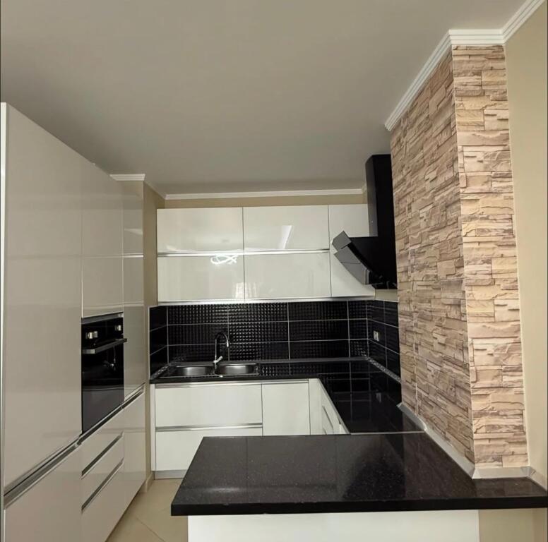 Apartament 2+1 me qera në Ujësjellës Kanalizime, Durrës, 70 m². Foto 3 nga 7