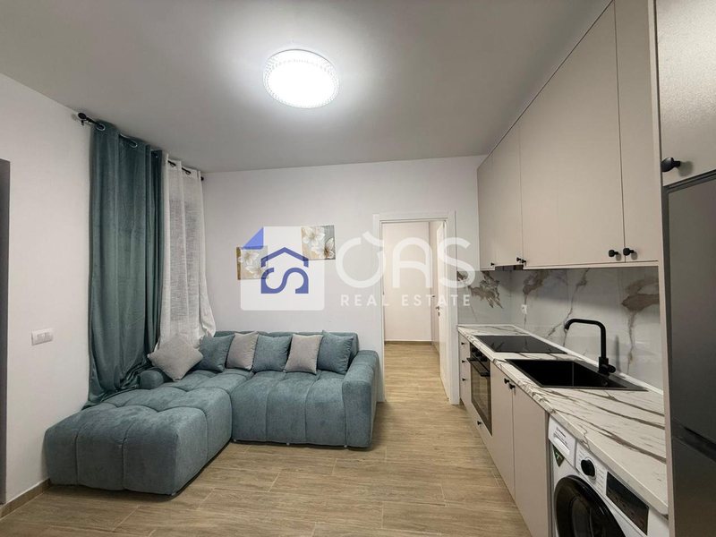 Appartamento 1+1 in affitto a 5 Maj, Tirana, 60 m²
