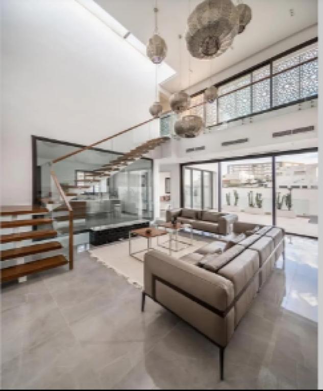 Vilë garsoniere në shitje në Currila, Durrës, 262 m²
