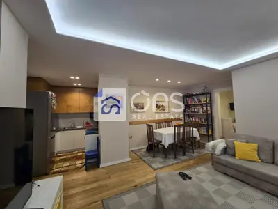 Apartament 3+1 me qera në Pazari i Ri, Tiranë, 100 m². Foto 1 nga 6