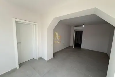 Commercial space for rent in Bulevardi Zhan D’Ark, Tirana, 103 m². Photo 4 of 12