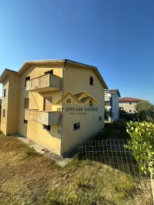 House for sale in Shijak, Durrës, 676 m². Photo 2 of 6