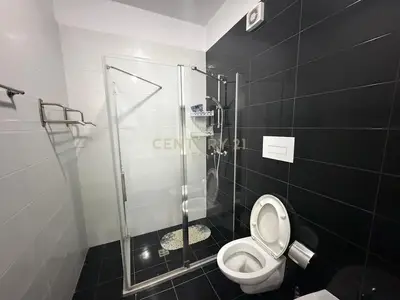 Appartamento 2+1 in affitto ad Ujësjellës Kanalizime, Durazzo, 100 m². Foto 9 di 12