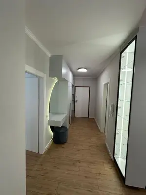 Apartament 2+1 me qera në Vizion Plus, Tiranë, 107 m². Foto 3 nga 12