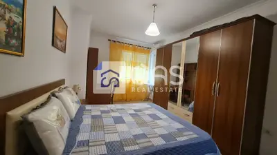Apartament 2+1 me qera në Don Bosko, Tiranë, 115 m². Foto 3 nga 5