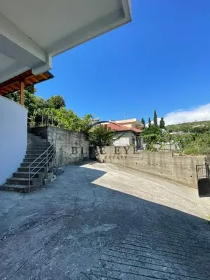 Vilë në shitje në Rruga Isuf Ferra, Durrës, 385 m². Foto 3 nga 12