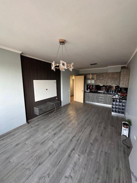 Appartamento 2+1 in vendita a Kthesa e Kamzës, Tirana, 105 m²