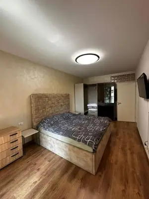 Apartament 2+1 me qera në Ambasador 3, Tiranë, 97 m². Foto 5 nga 9