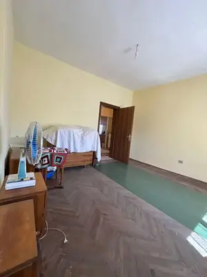 Apartament 2+1 në shitje në Rruga Andon Naçi, Durrës, 80 m². Foto 2 nga 10