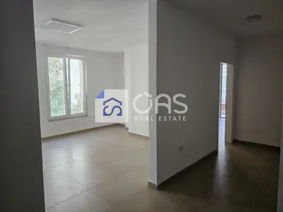 Zyrë me qera në Rtsh, Tiranë, 74 m². Foto 8 nga 12