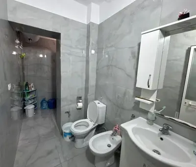 Apartament 2+1 me qera në Hipoteka, Tiranë, 92 m². Foto 2 nga 3