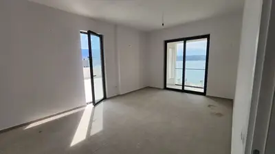Apartment 1+1 for sale in Radhimë, Vlorë, 86 m². Photo 5 of 8