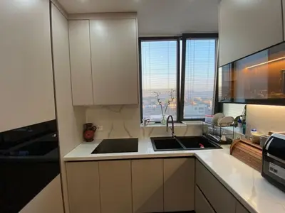 Vilë në shitje në Kombinat, Tiranë, 160 m². Foto 5 nga 9