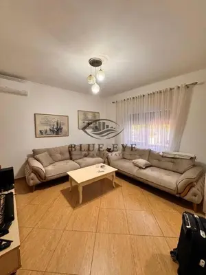 Apartament 2+1 me qera në Plazhi Rrota e Kuqe, Durrës, 90 m². Foto 4 nga 4