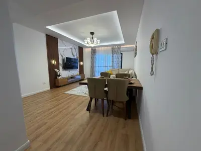 Apartament 2+1 në shitje në Pallati me Shigjeta, Tiranë, 116 m². Foto 8 nga 10