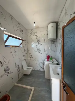 Shtëpi private 2+1 me qera në Institut, Kamëz, 120 m². Foto 3 nga 8