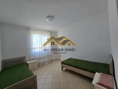 Apartament 2+1 me qera në Rruga Jahja Ballhysa, Durrës, 110 m². Foto 10 nga 12