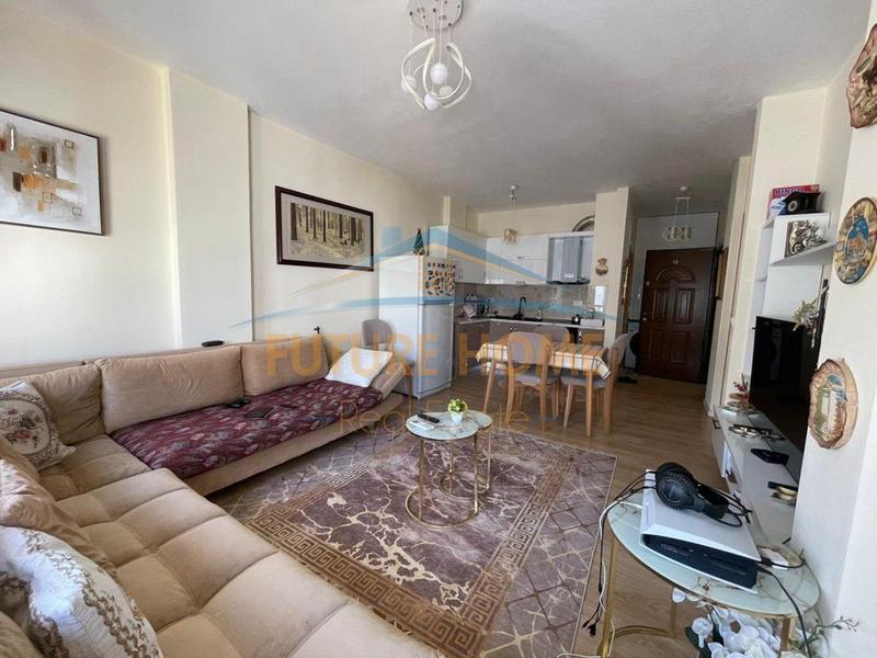 Apartament 1+1 në shitje në Parku Zoologjik i Tiranës, Tiranë, 69 m²