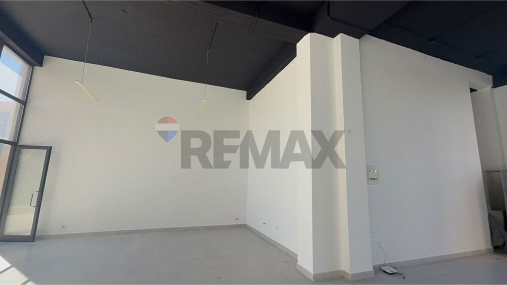 Negozio in affitto a Yzberisht, Tirana, 132 m². Foto 3 di 3