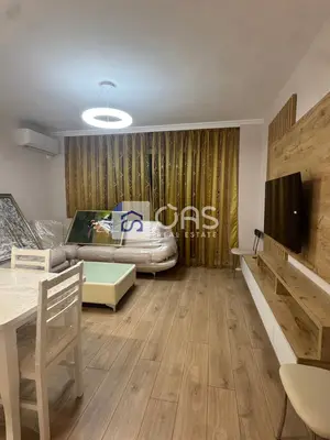 Apartament 2+1 me qera në Myslym Shyri, Tiranë, 85 m². Foto 1 nga 5