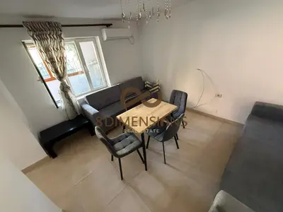 Apartament 1+1 në shitje në Xhamllik, Tiranë, 60 m². Foto 1 nga 5