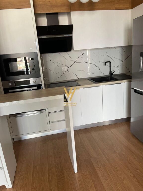 Apartament 2+1 me qera në Don Bosko, Tiranë, 90 m². Foto 2 nga 3