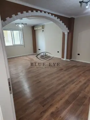 Apartment 3+1 for sale in Durrës, 150 m². Photo 7 of 8