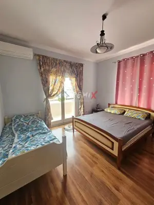 Apartament 2+1 me qera në Tregu Industrial, Durrës, 150 m². Foto 5 nga 12
