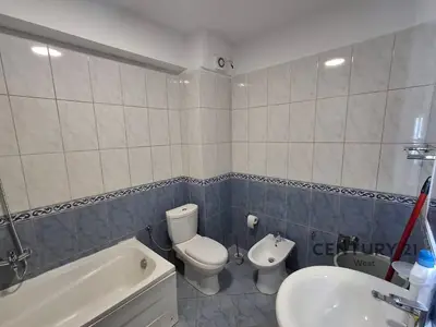 Apartament 3+1 me qera në Rruga Margarita Tutulani, Tiranë, 111 m². Foto 9 nga 9